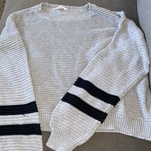Women’s plus size sweater